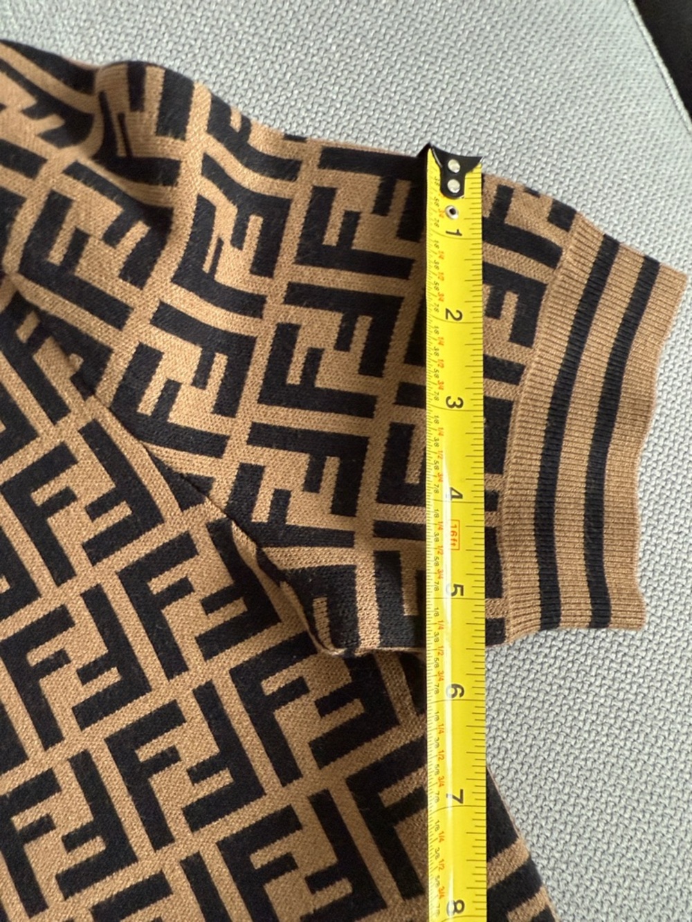 FENDI Sweater Fabric FF Motif Sweater Short Sleeve Size 44 - Picture 9 of 14